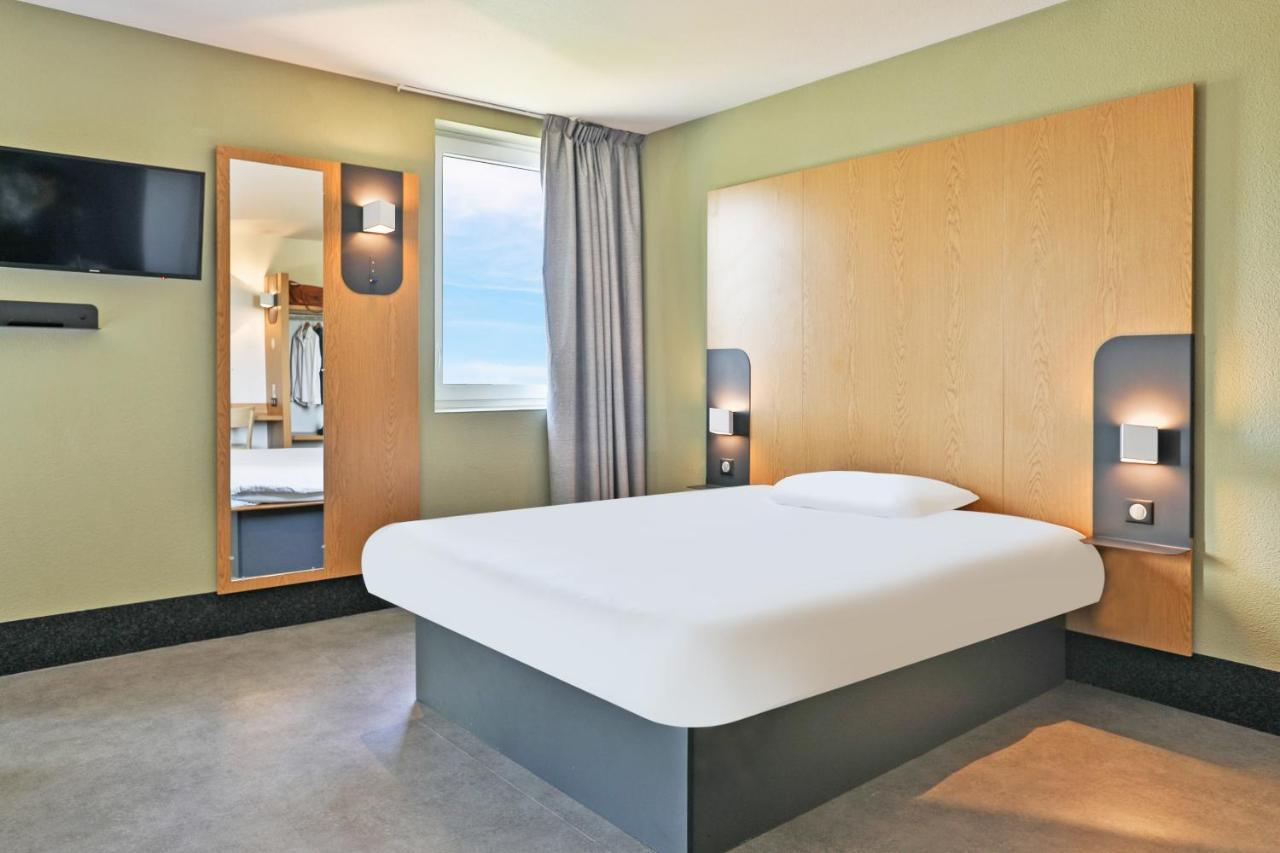 B&B Hotel La Roche-Sur-Yon Муйерон-ле-Каптиф Экстерьер фото