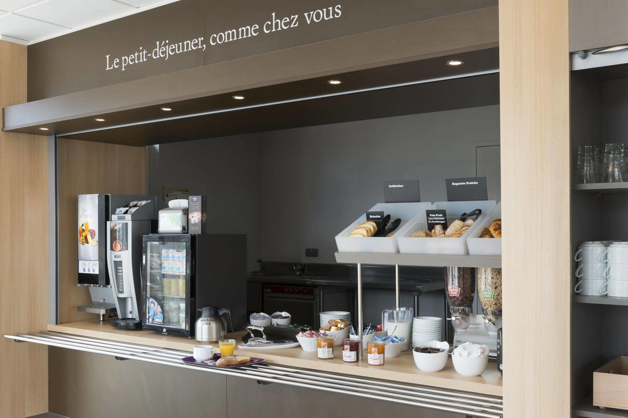 B&B Hotel La Roche-Sur-Yon Муйерон-ле-Каптиф Экстерьер фото